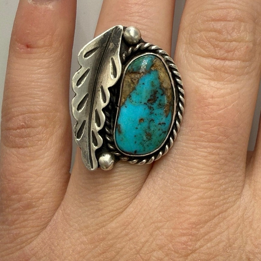 Vintage Navajo Handmade Sterling Silver and Natural Turquoise Feather Ring Size 6 3/4 - 9 grams