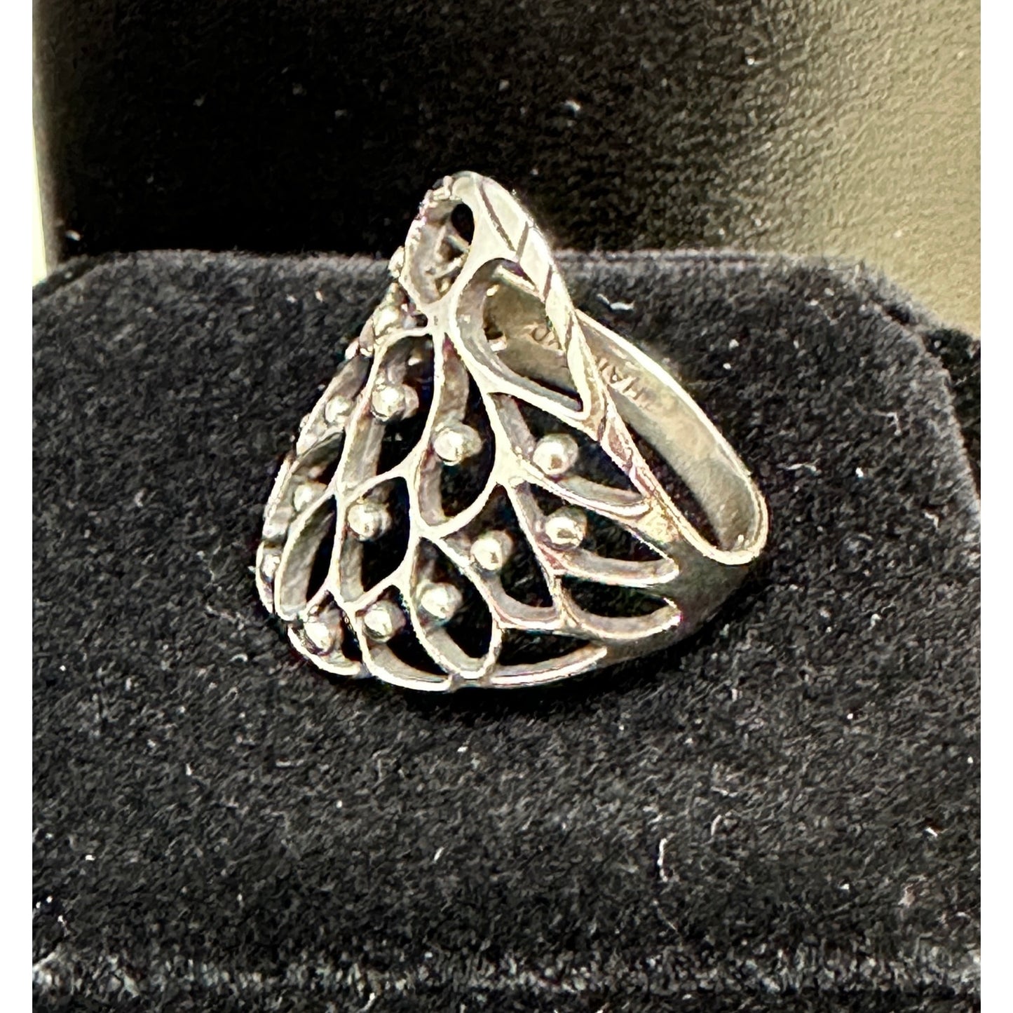 Sterling Silver Tree of Life Ring Size 7.5 ~ Open Work Tree Design Ring 7.5
