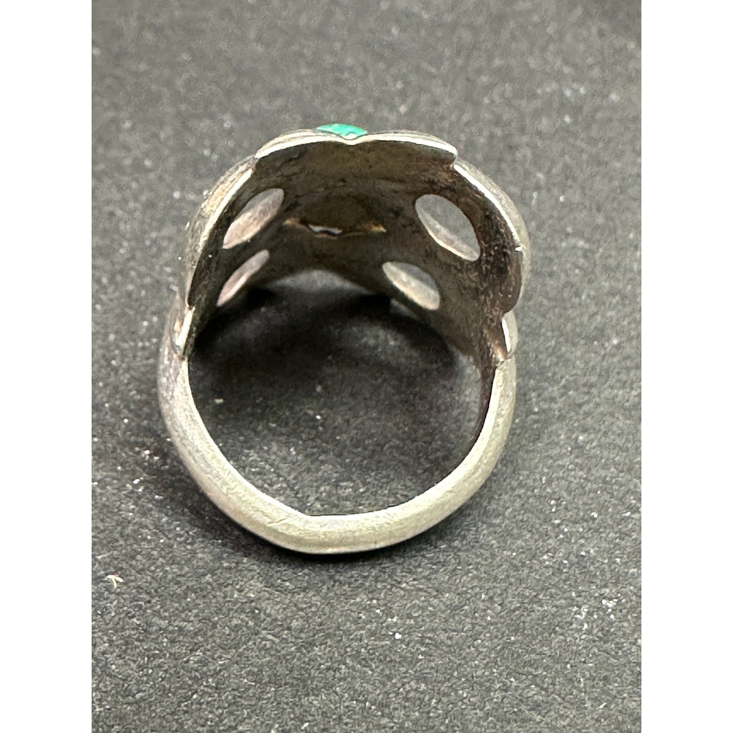 Vintage Sterling Silver Native American Sand Cast Green Turquoise Ring Size 6.25