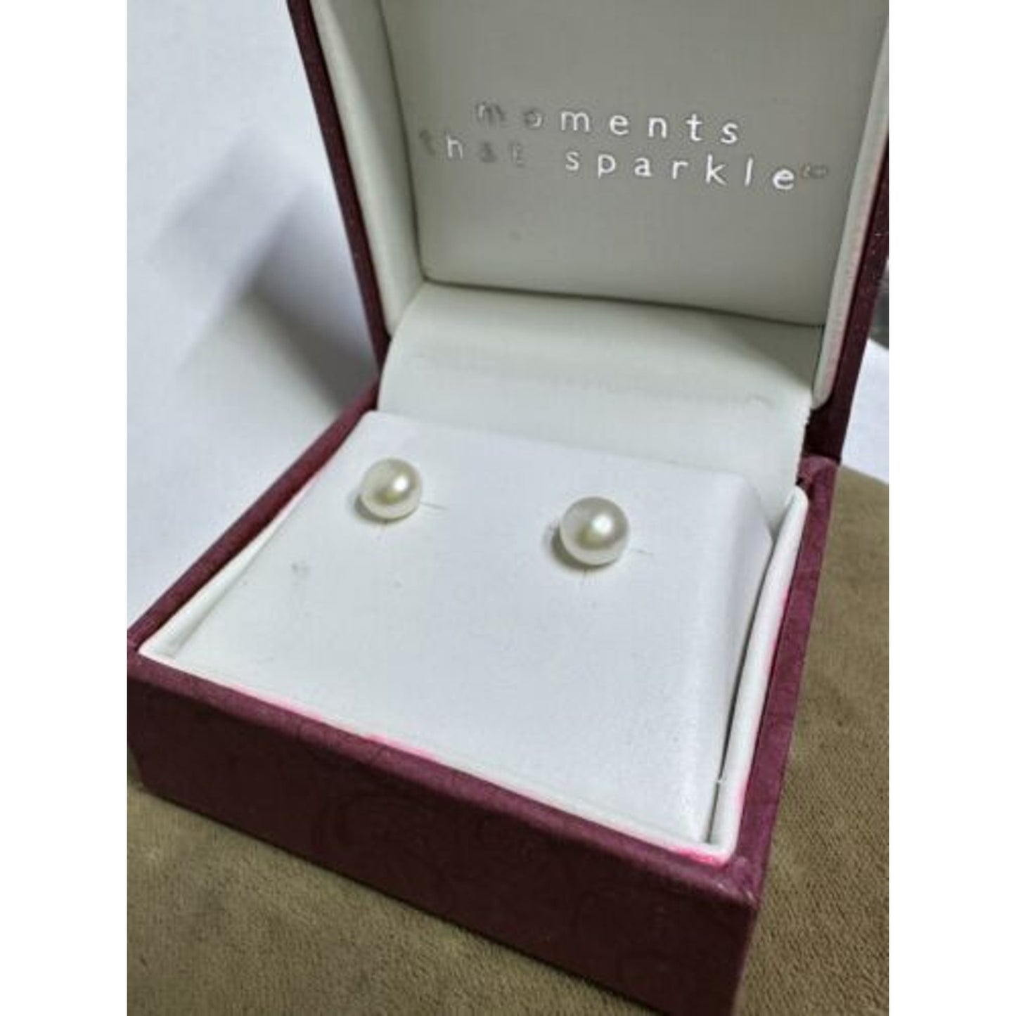 10k Yellow Gold Pearl Button Stud Earrings