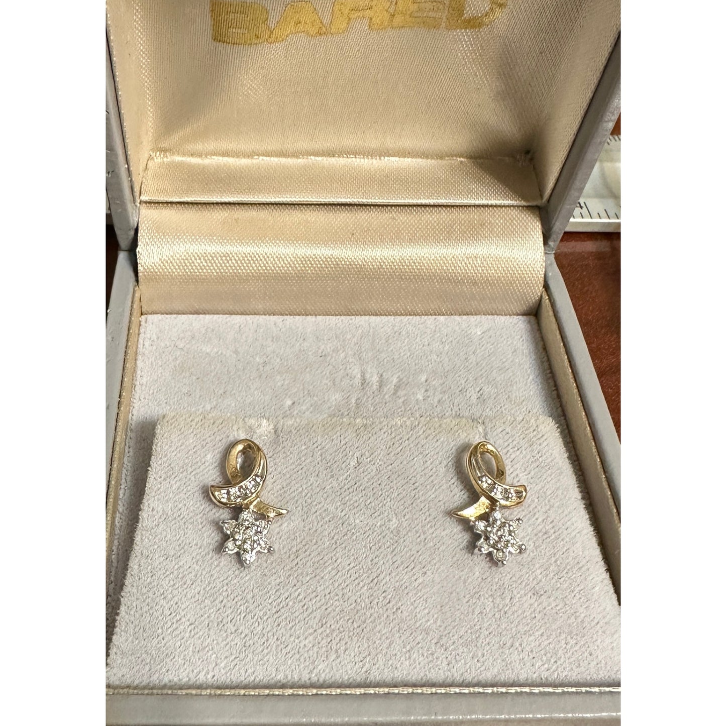 10k Yellow Gold Diamond Dainty Pierced Flower Ribbon Stud Earrings