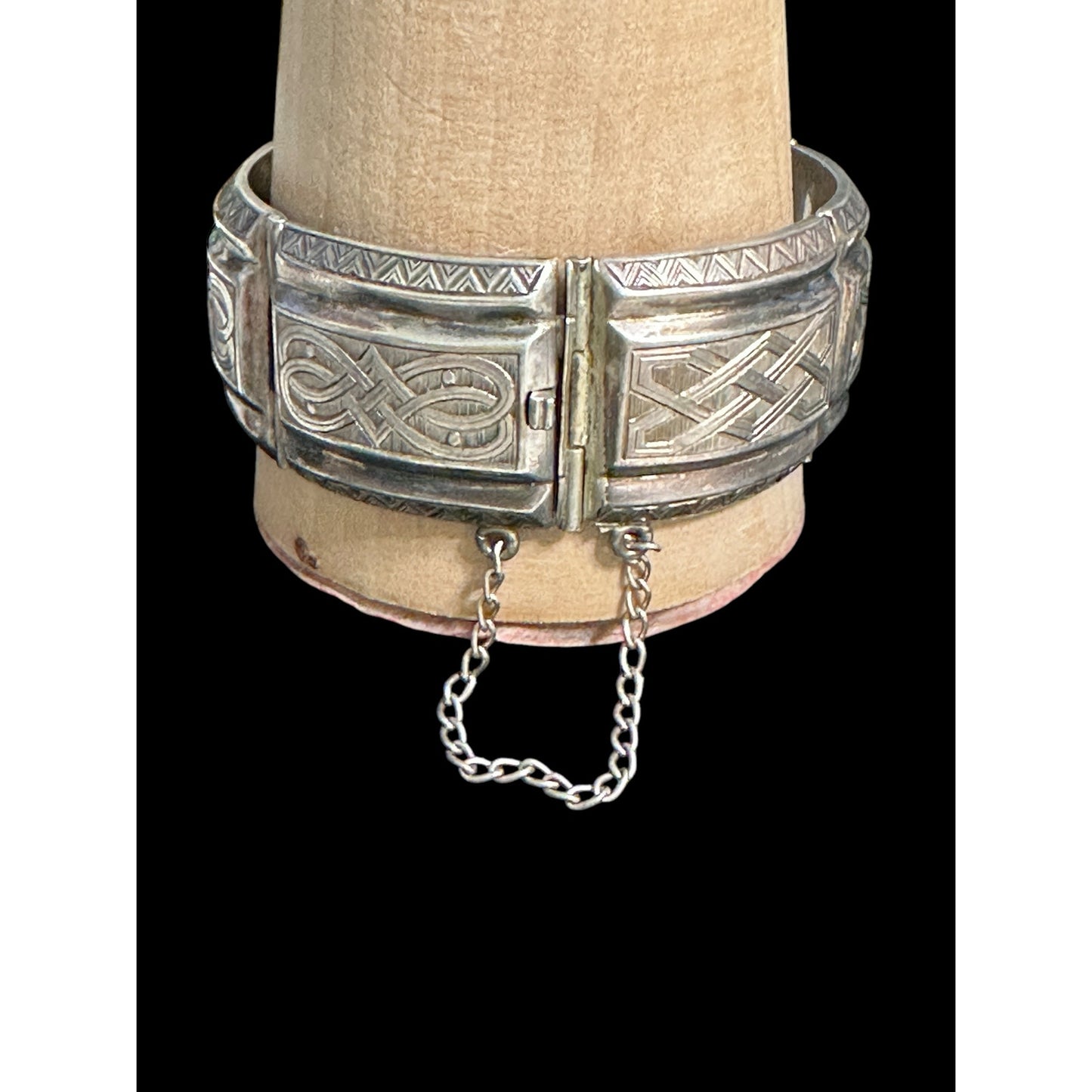 Vintage Sterling Silver Topaz Celtic Love Knot Wide Hinged Panel Bangle Bracelet