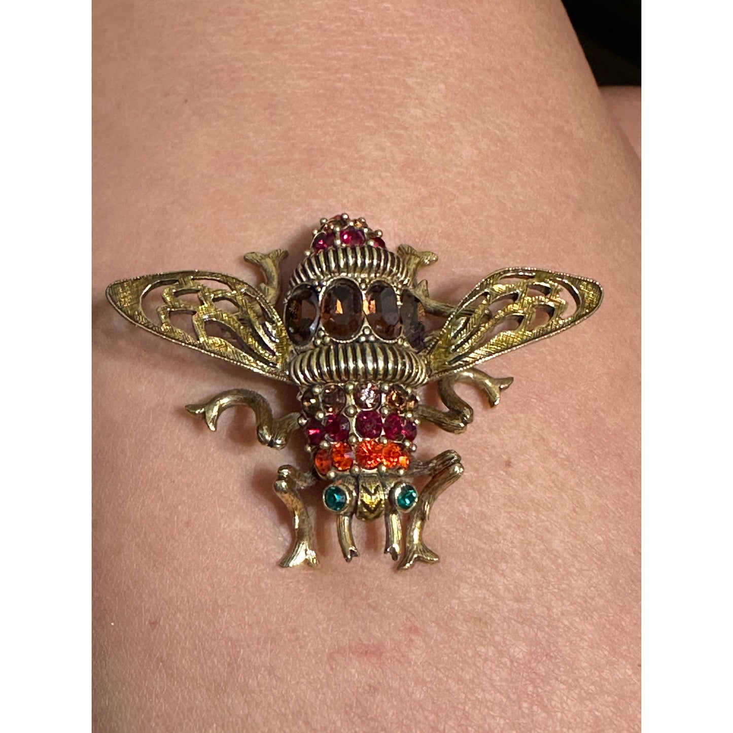 Joan Rivers Goldtone Multi Color Rhinestone Queen Bee Bumble Bee Brooch Pin