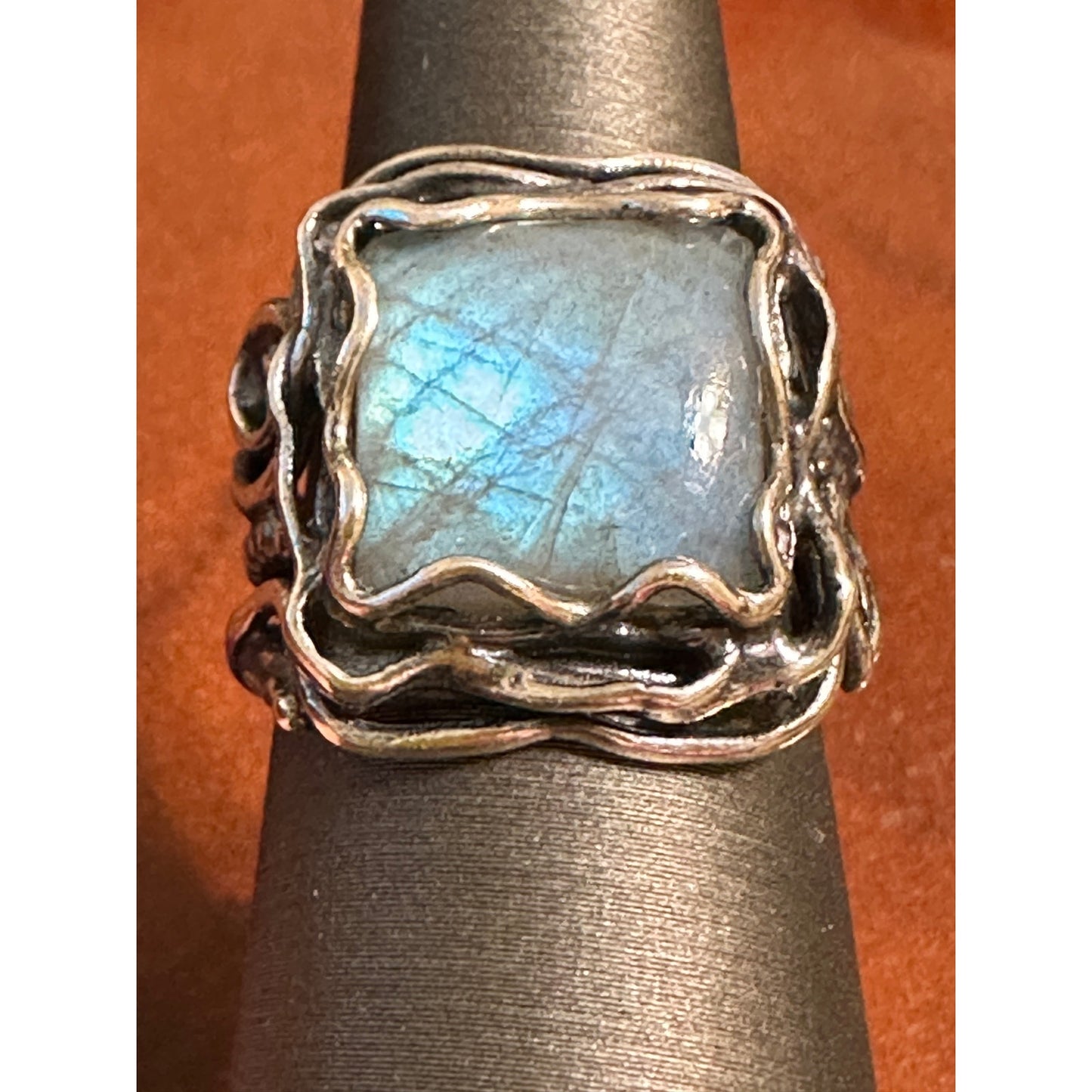 Israeli Sterling Silver Labradorite Ring Size 6.75 • Artisan Handcrafted Design