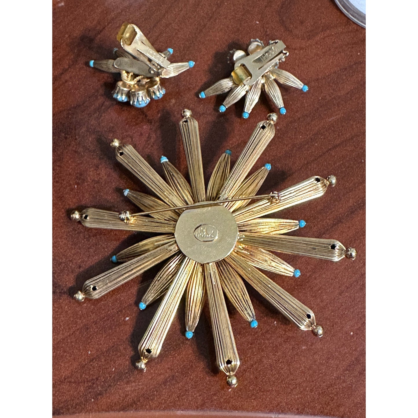 Vintage Large HOBE’ Goldtone Faux Turquoise Brooch & Clip Earrings Set