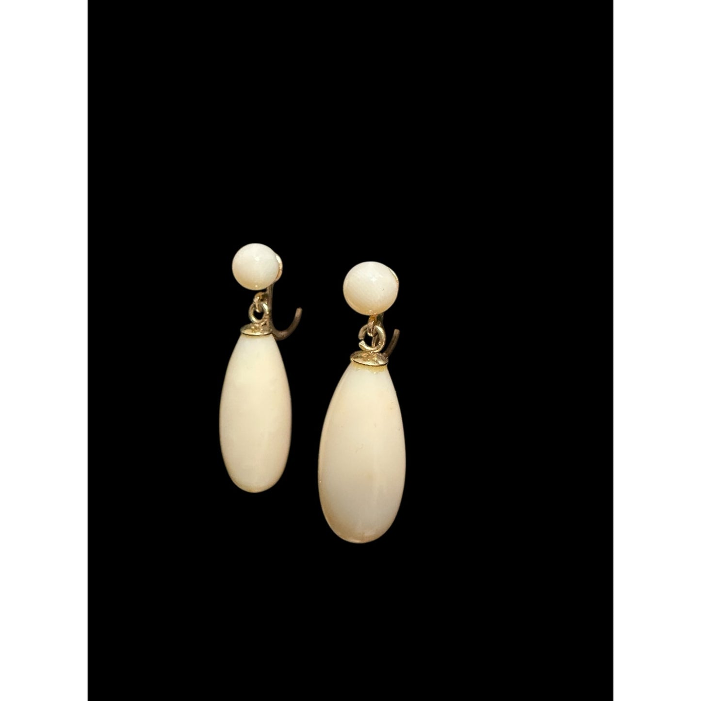 14k Yellow Gold Angel Skin Coral Tear Drop Screw Back Earrings