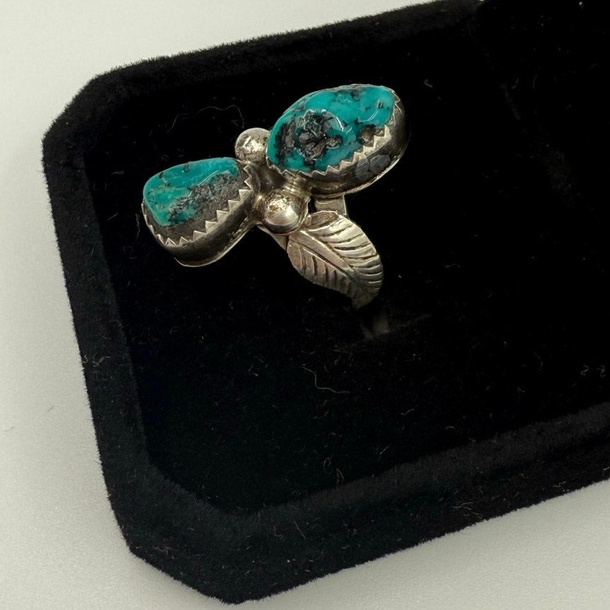 Vintage Turquoise w/ Feather Detail Sterling Silver Native American Ring Size 5