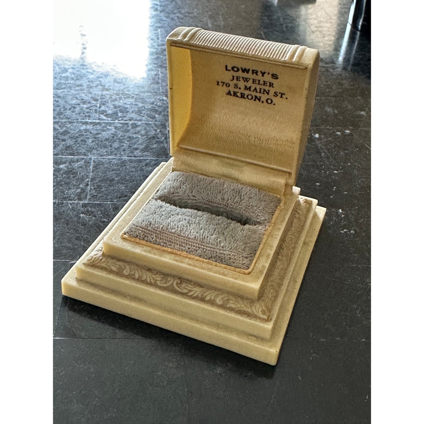 Vintage Art Deco Lowry's Jeweler Akron Ohio Ring Presentation Box