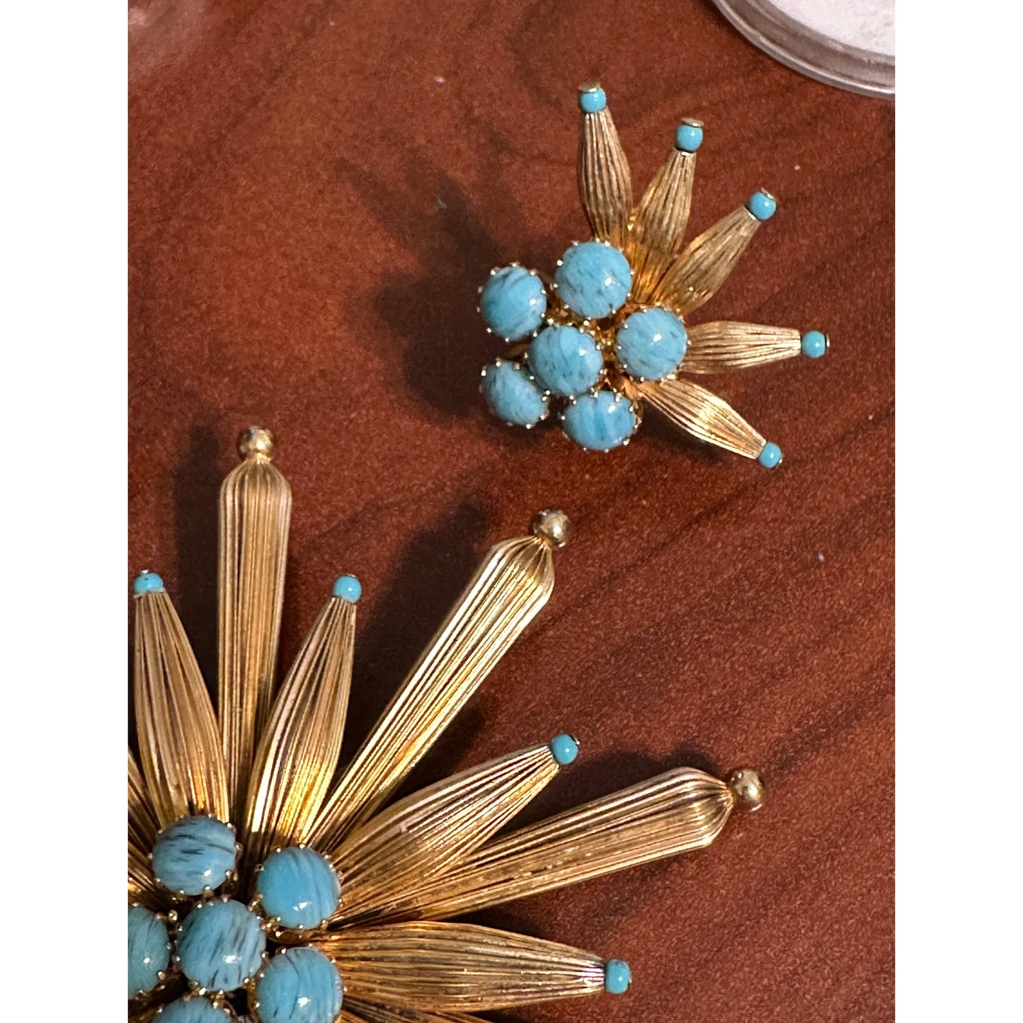 Vintage Large HOBE’ Goldtone Faux Turquoise Brooch & Clip Earrings Set