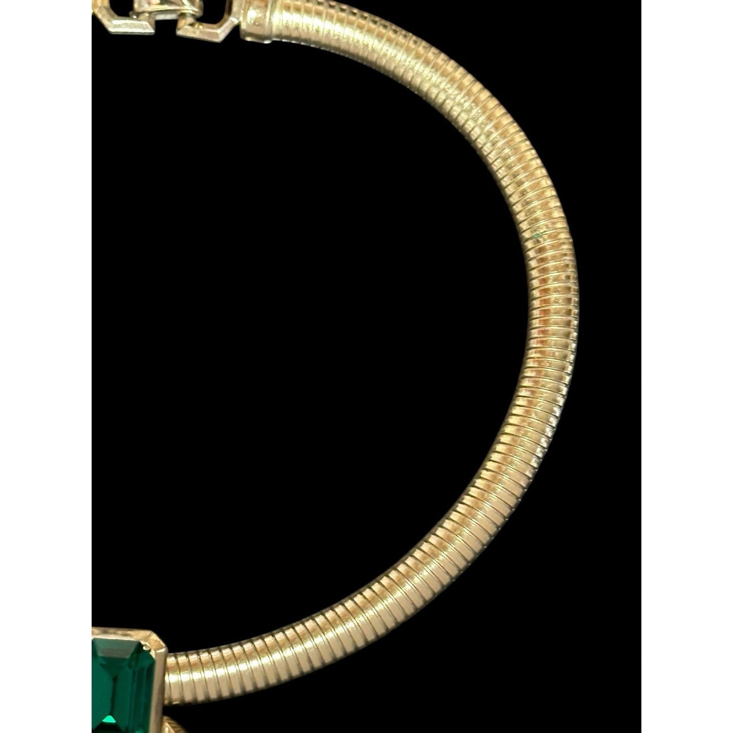 Coro Pegasus Necklace Emerald Green Glass Pendant Gold Tone Omega Chain
