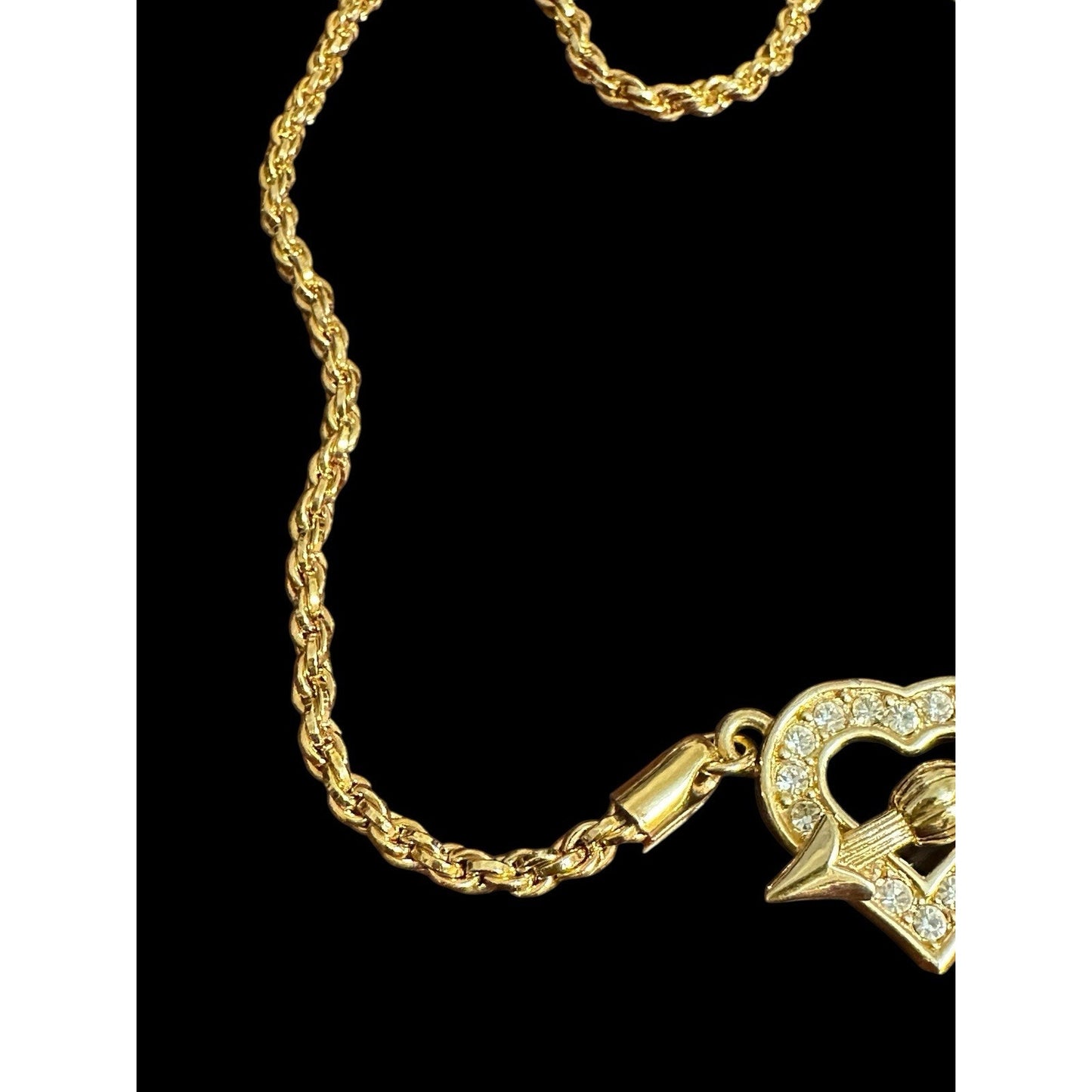 Swarovski Crystal Heart Pendant Necklace Choker Cupid’s Arrow Toggle Gold-Tone