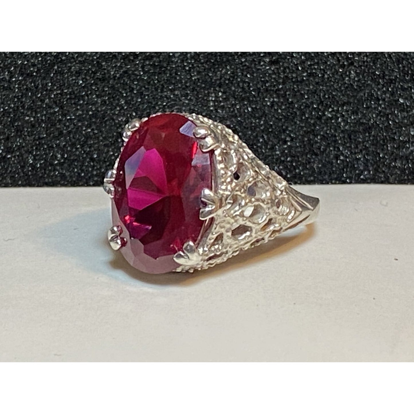 Sterling Silver Art Deco Style Red Stone Filigree Ring Size 7