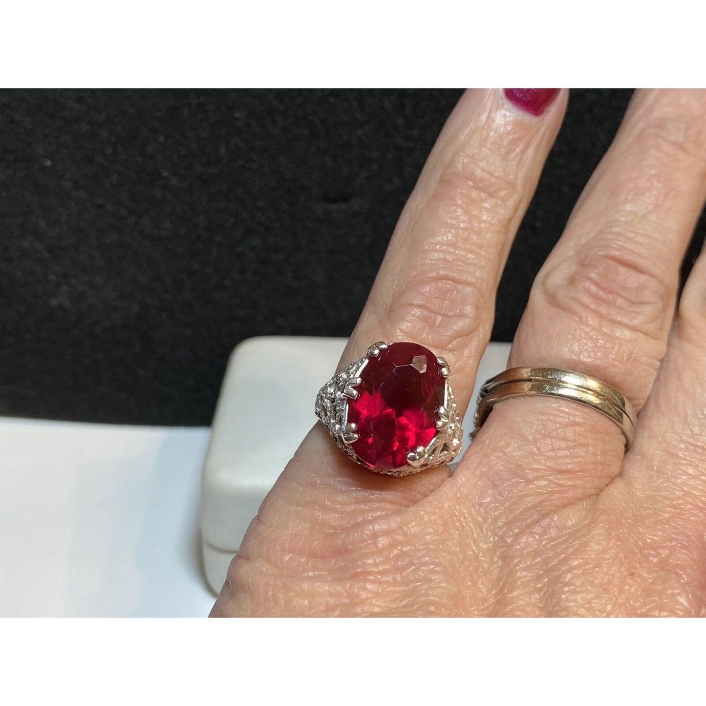 Sterling Silver Art Deco Style Red Stone Filigree Ring Size 7