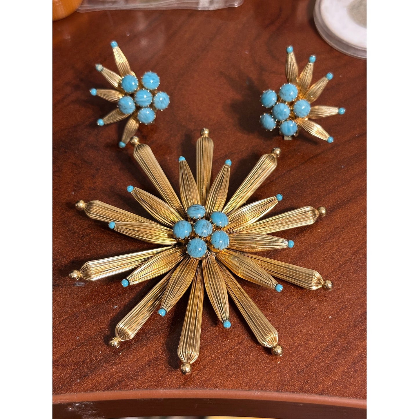 Vintage Large HOBE’ Goldtone Faux Turquoise Brooch & Clip Earrings Set